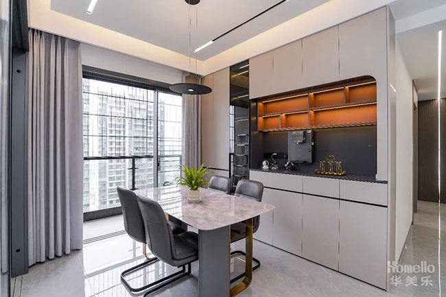 142㎡現(xiàn)代四居室，演繹時尚簡約，締造寧靜雅致